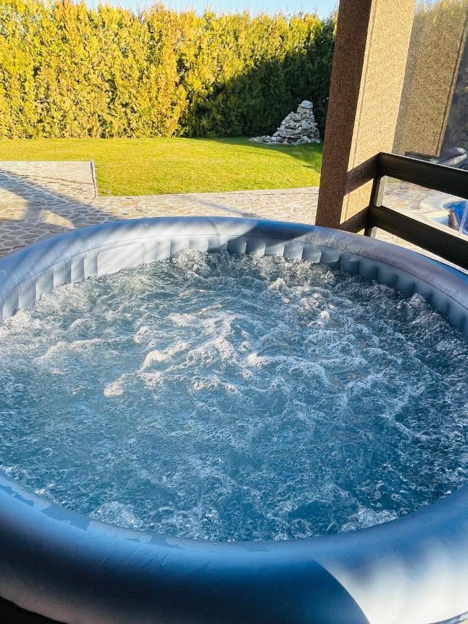 Luxury 3 Bedroom Pool Villa Gulia Экстерьер фото